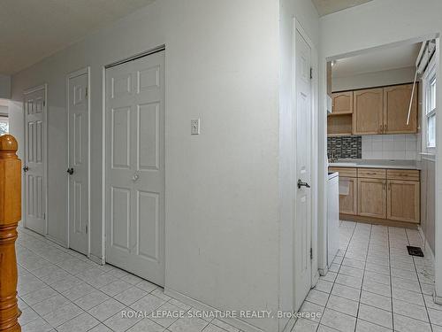 1128 Southdale Rd E, London, ON - Indoor Photo Showing Other Room