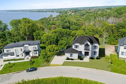 Aerial photo - 74 Rue Simone-De Beauvoir, Notre-Dame-De-L'Île-Perrot, QC 