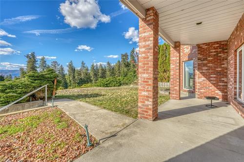 3018 Debeck Road, Naramata, BC - Outdoor