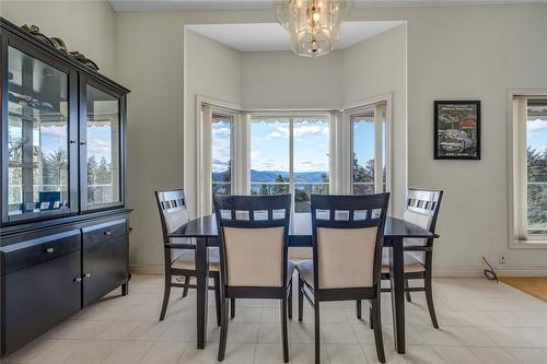 3018 Debeck Road, Naramata, BC - Indoor Photo Showing Dining Room