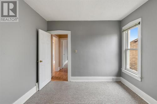 848 Gladstone, Windsor, ON - Indoor Photo Showing Other Room