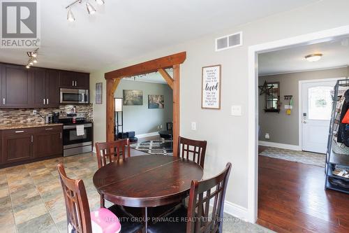 671 Balsam Lake Drive, Kawartha Lakes (Kirkfield), ON - Indoor Photo Showing Dining Room