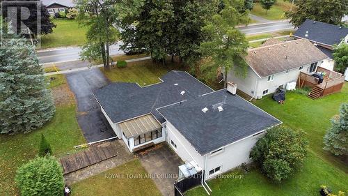 152 King Street, Kawartha Lakes (Woodville), ON - Outdoor