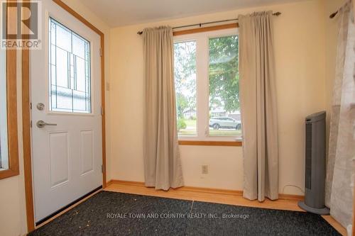 152 King Street, Kawartha Lakes (Woodville), ON - Indoor Photo Showing Other Room