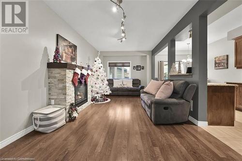 35 Willowbanks Terrace, Hamilton, ON - Indoor Photo Showing Living Room With Fireplace