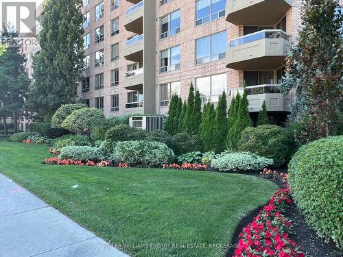 213 - 1200 Don Mills Road, Toronto (Banbury-Don Mills), ON - Outdoor With Balcony