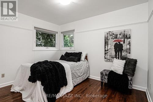 457 Fairlawn Street, Oshawa (Mclaughlin), ON - Indoor Photo Showing Bedroom