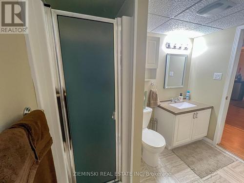 424 Frontenac Crescent, Timmins, ON - Indoor Photo Showing Bathroom