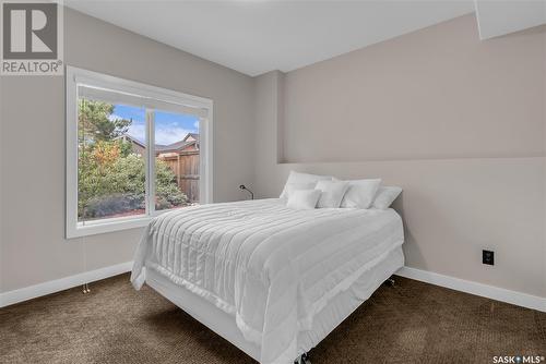 114 Johns Road, Saskatoon, SK - Indoor Photo Showing Bedroom