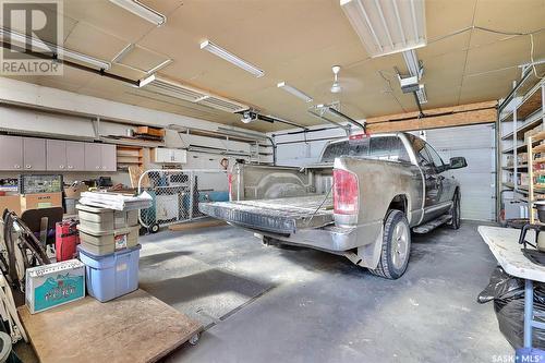 2322 Mackay Street, Regina, SK - Indoor Photo Showing Garage