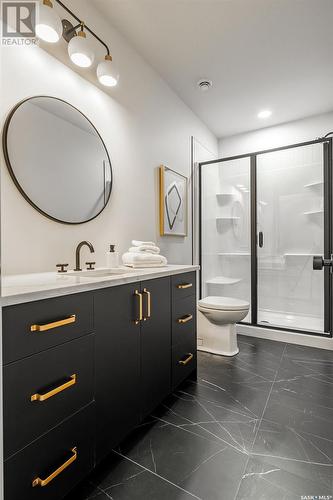 501 Greenbryre Bend, Greenbryre, SK - Indoor Photo Showing Bathroom