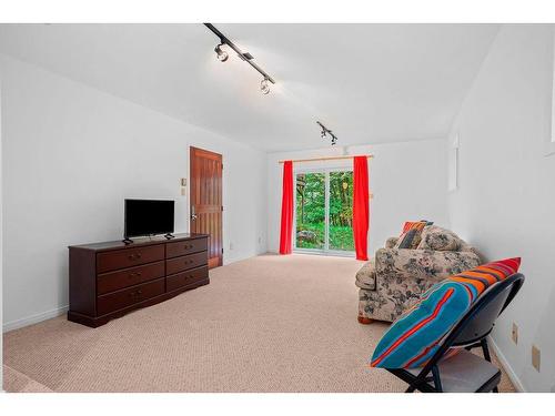 Family room - 466 Ch. Du Lac-Mercier, Mont-Tremblant, QC - Indoor Photo Showing Bedroom