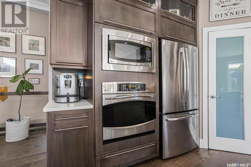 506 Gillies Cove, Saskatoon, SK - Indoor Photo Showing Kitchen With Stainless Steel Kitchen