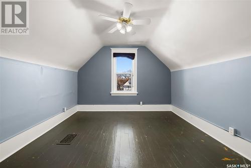 2329 Montreal Street, Regina, SK - Indoor Photo Showing Other Room