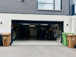 Garage - 