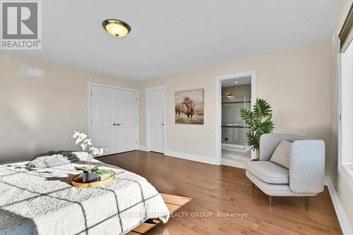 1326 Kingston Avenue, Ottawa, ON - Indoor Photo Showing Bathroom