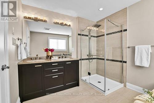 1326 Kingston Avenue, Ottawa, ON - Indoor Photo Showing Bedroom