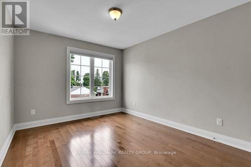 1326 Kingston Avenue, Ottawa, ON - Indoor Photo Showing Bathroom