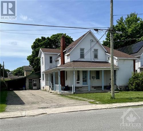 46 Victoria Avenue, Smiths Falls, ON - Outdoor With Facade