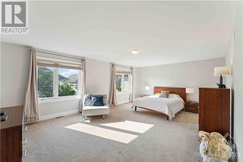 10 Grenwich Circle, Ottawa, ON - Indoor Photo Showing Bedroom