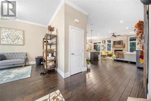 765 Remington Court, Sarnia, ON - Indoor Photo Showing Living Room