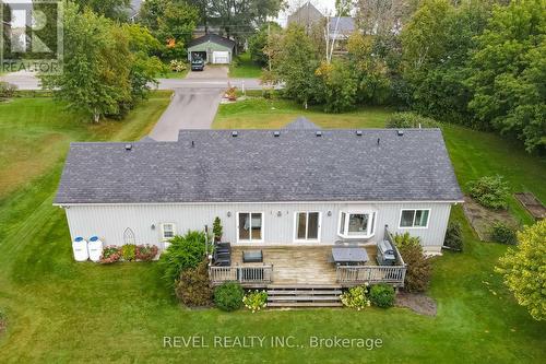 9 Grills Road, Kawartha Lakes, ON - Outdoor With Deck Patio Veranda