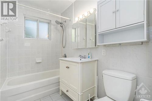 29 Capilano Drive, Ottawa, ON - Indoor Photo Showing Bathroom