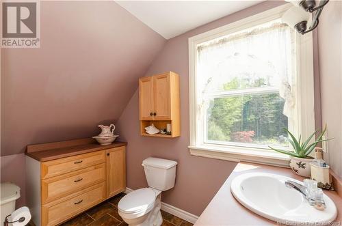 70 Baxter, Lower Coverdale, NB - Indoor Photo Showing Bathroom