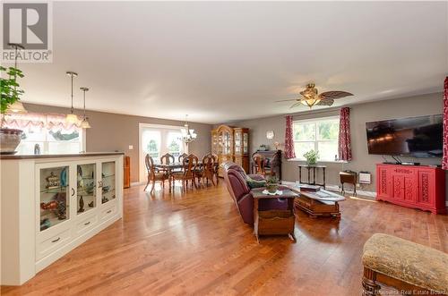 70 Baxter, Lower Coverdale, NB - Indoor Photo Showing Living Room