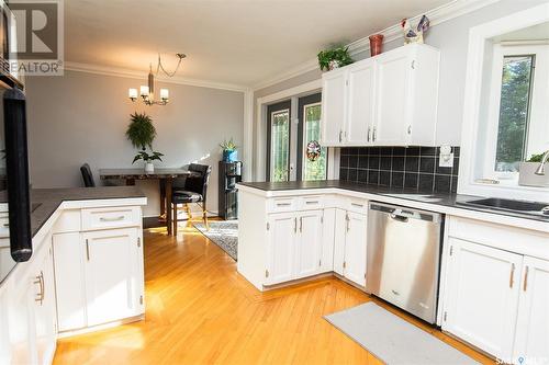 310 8Th Street E, Wynyard, SK - Indoor Photo Showing Kitchen