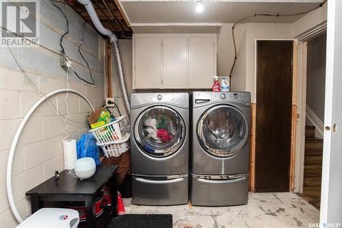 310 8Th Street E, Wynyard, SK - Indoor Photo Showing Laundry Room