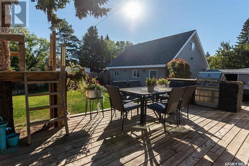 310 8Th Street E, Wynyard, SK - Outdoor With Deck Patio Veranda