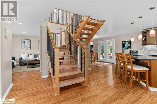 Custom Maple Staircase - 3 Cormack Crescent, Bracebridge, ON - Indoor