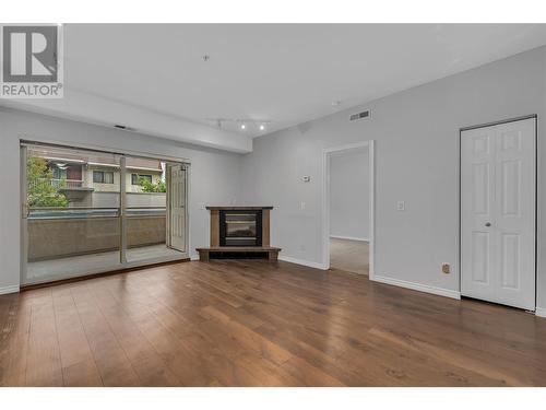 1007 Harvey Avenue Unit# 204, Kelowna, BC - Indoor