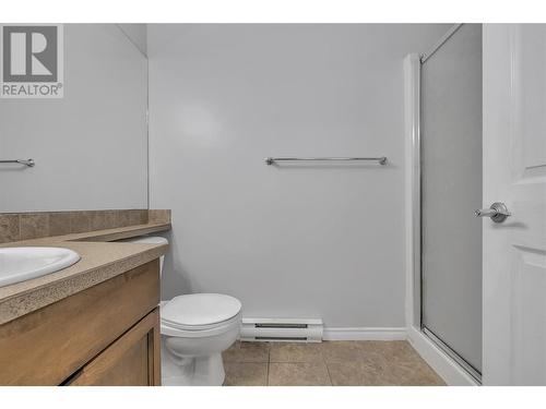 1007 Harvey Avenue Unit# 204, Kelowna, BC - Indoor Photo Showing Bathroom