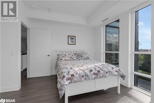 681 Yonge Street Unit# 311, Barrie, ON - Indoor Photo Showing Bedroom