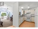 3283 Casorso Road Unit# 303, Kelowna, BC  - Indoor Photo Showing Kitchen 