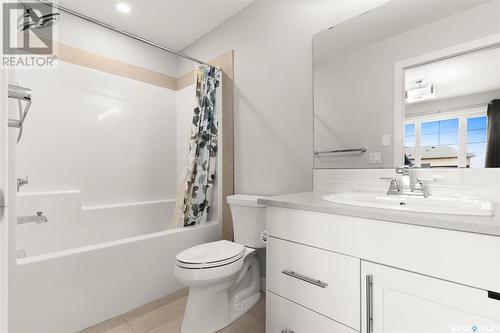 3297 Copeland Road, Regina, SK - Indoor Photo Showing Bathroom