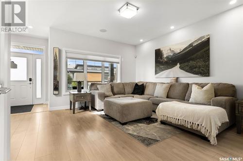 3297 Copeland Road, Regina, SK - Indoor Photo Showing Living Room