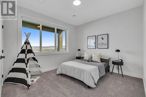 1096 Collinson Court, Kelowna, BC - Indoor Photo Showing Bedroom