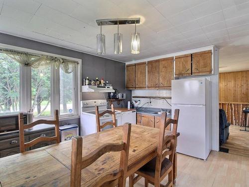 Kitchen - 922 Rg Cyr, Senneterre - Paroisse, QC - Indoor