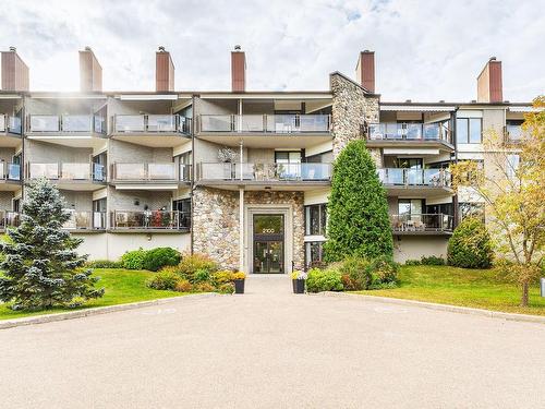 FaÃ§ade - 305-2100 Place Du Club-Memphré, Magog, QC - Outdoor With Facade