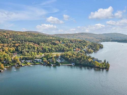 Photo aÃ©rienne - 245 Ch. Du Tour-Du-Lac, Lac-Beauport, QC - Outdoor With Body Of Water With View