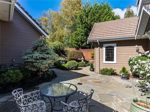 2555 Newman Rd, Central Saanich, BC 