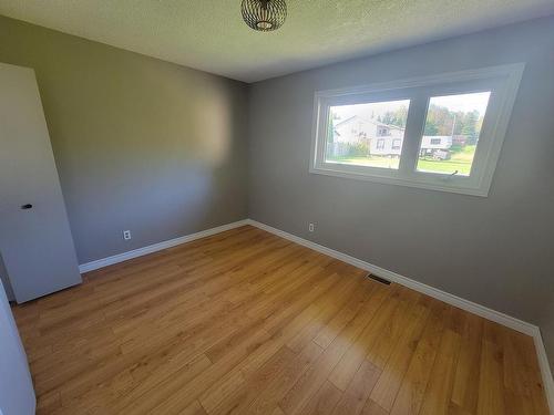 3 Parkway Place, Terrace Bay, ON - Indoor Photo Showing Other Room