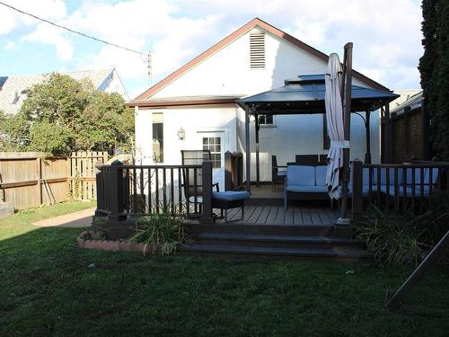 733 Ernestine Avenue, Thunder Bay, ON - Outdoor With Deck Patio Veranda