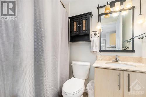 200 Lett Street Unit#1001, Ottawa, ON - Indoor Photo Showing Bathroom