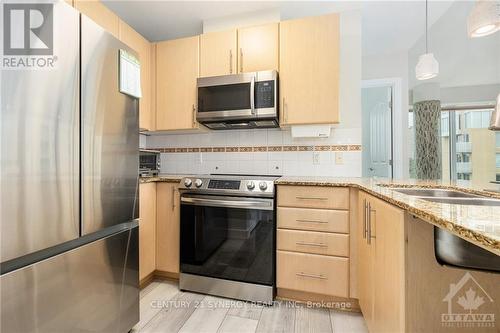 1001 - 200 Lett Street, Ottawa, ON - Indoor Photo Showing Kitchen With Double Sink With Upgraded Kitchen