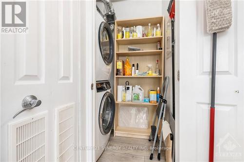 1001 - 200 Lett Street, Ottawa, ON - Indoor Photo Showing Laundry Room