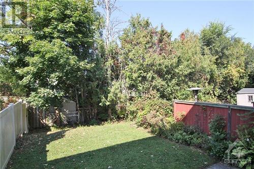 back yard - 628 Seyton Drive, Ottawa, ON - Outdoor